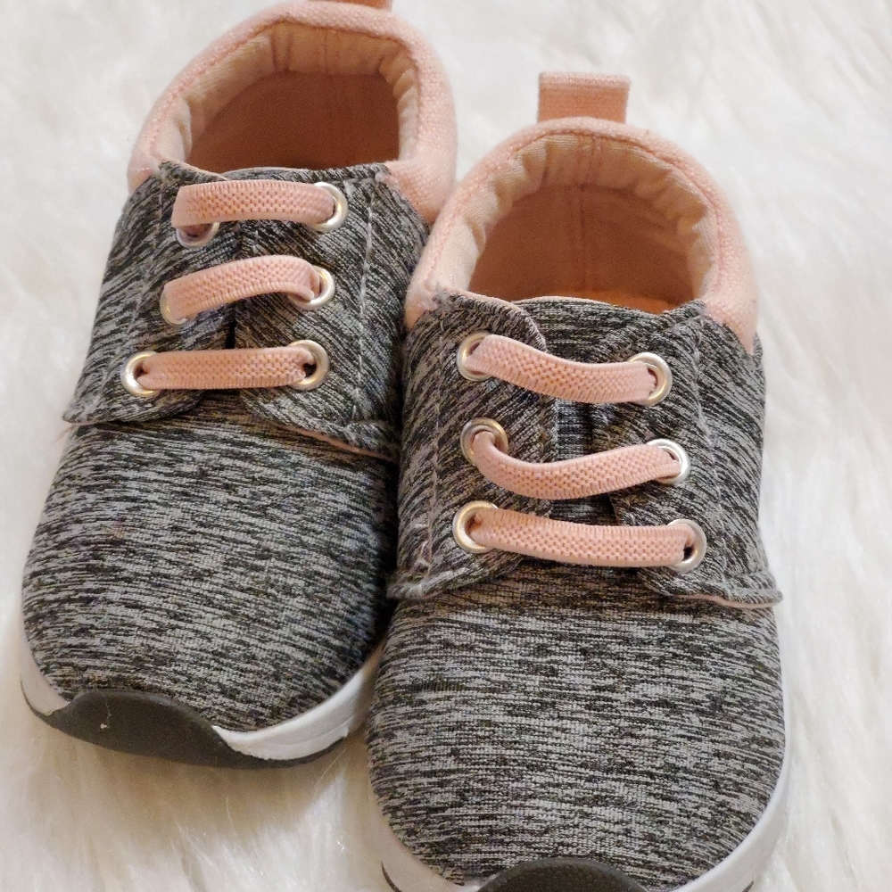 Baby girl shoes size 5